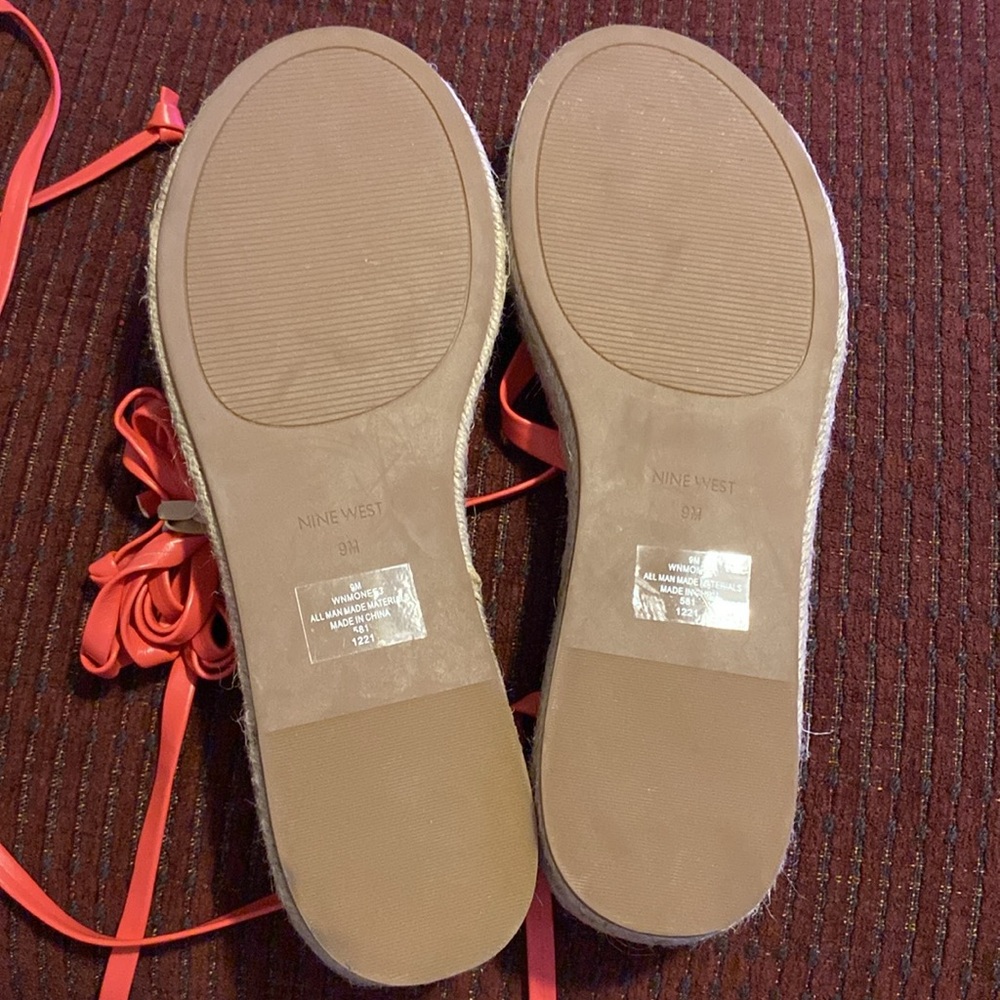 ***NWOT*** NINE WEST “MONEE 3” ESPADRILLE WEDGE SANDALS SIZE 9M - Picture 8 of 9